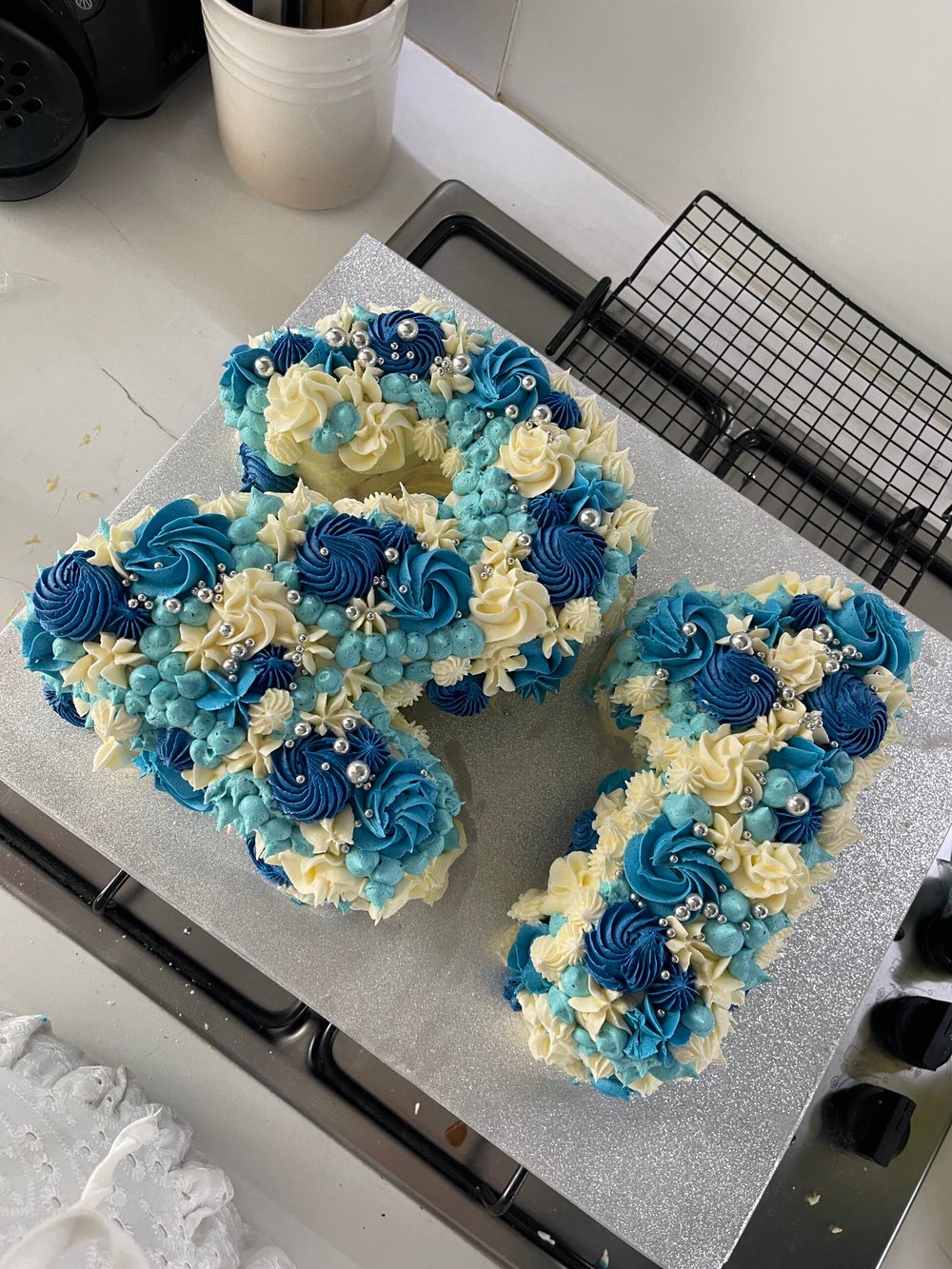 Dripped cake creation